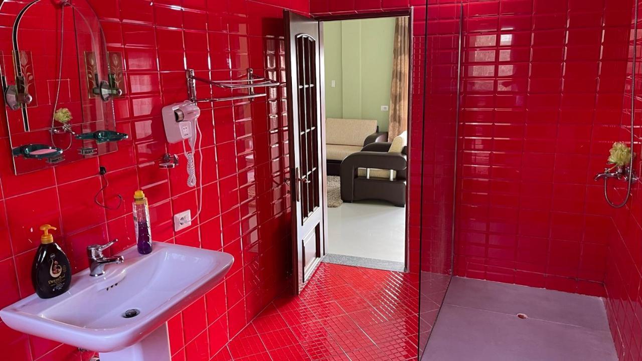 Azure Apartments By Kondo Stays Vlorë Exterior foto